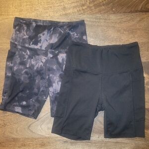 Danskin Black and Gray Patterned Shorts